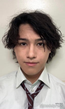 高村凌（※「高」は正式には「はしごだか」）