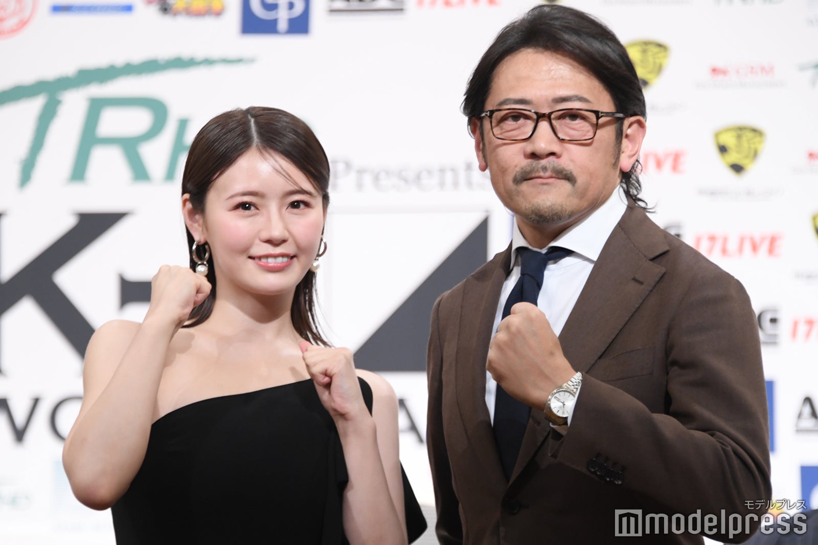 井口綾子、カルロス菊田K-1プロデューサー（C）モデルプレス