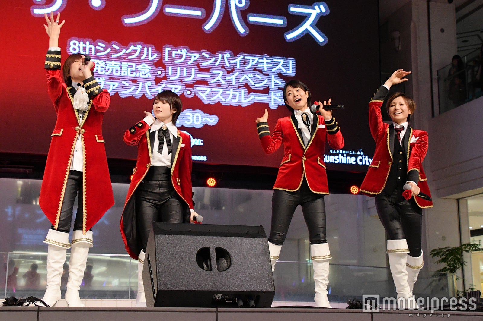 THE HOOPERS （C）モデルプレス