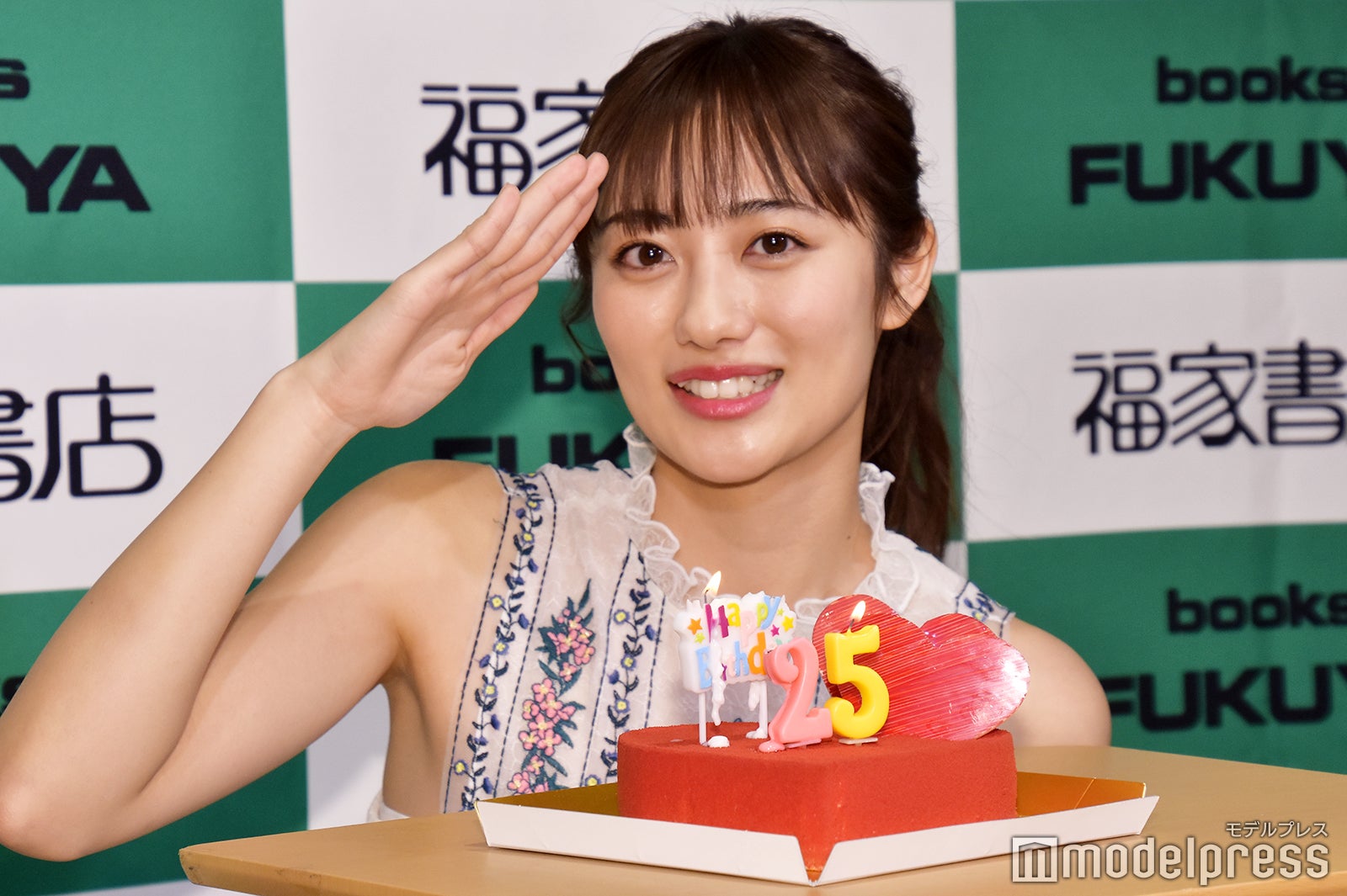 「ルパパト」奥山かずさ、SEXYショット「抵抗なし」 初のランジェリー姿も披露