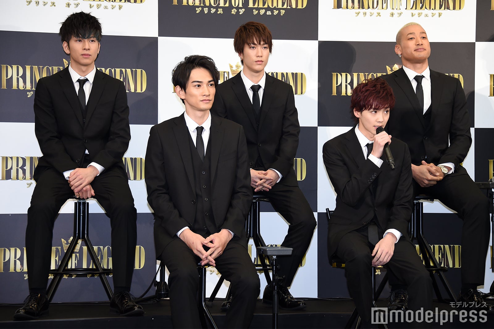 （前列左から）町田啓太、吉野北人（後列左から）長谷川慎、藤原樹、関口メンディー （C）モデルプレス