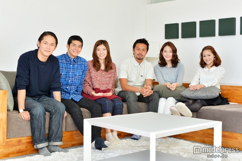 左から：宮城大樹、菅谷哲也、住岡梨奈、今井洋介、筧美和子、永谷真絵