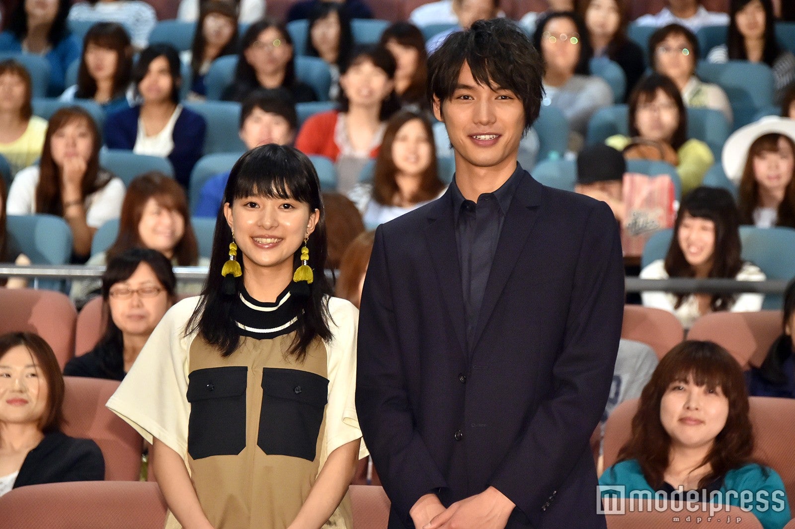 芳根京子、福士蒼汰（C）モデルプレス