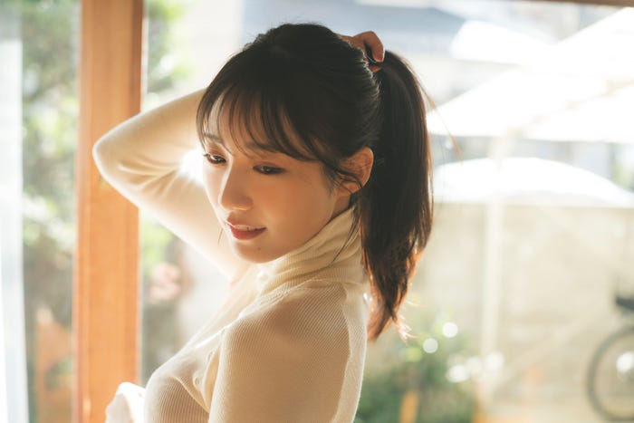 横野すみれ/アザーカット(C)カノウリョウマ/グラビアザテレビジョン(KADOKAWA)