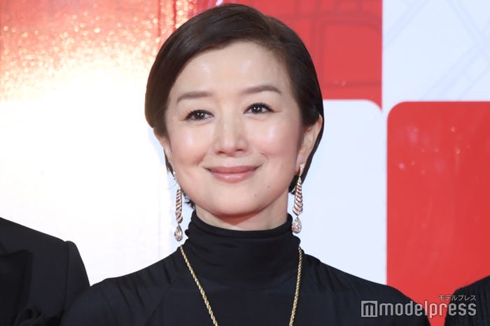 鈴木京香(C)モデルプレス