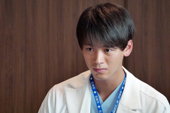 竹内涼真/「ブラックペアン」第1話より(C)TBS