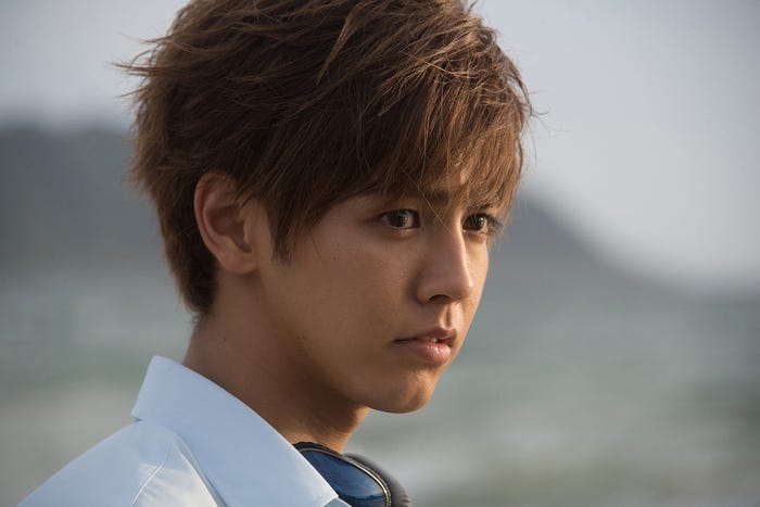 片寄涼太(C)2017「兄こま」製作委員会(C)夜神里奈/小学館