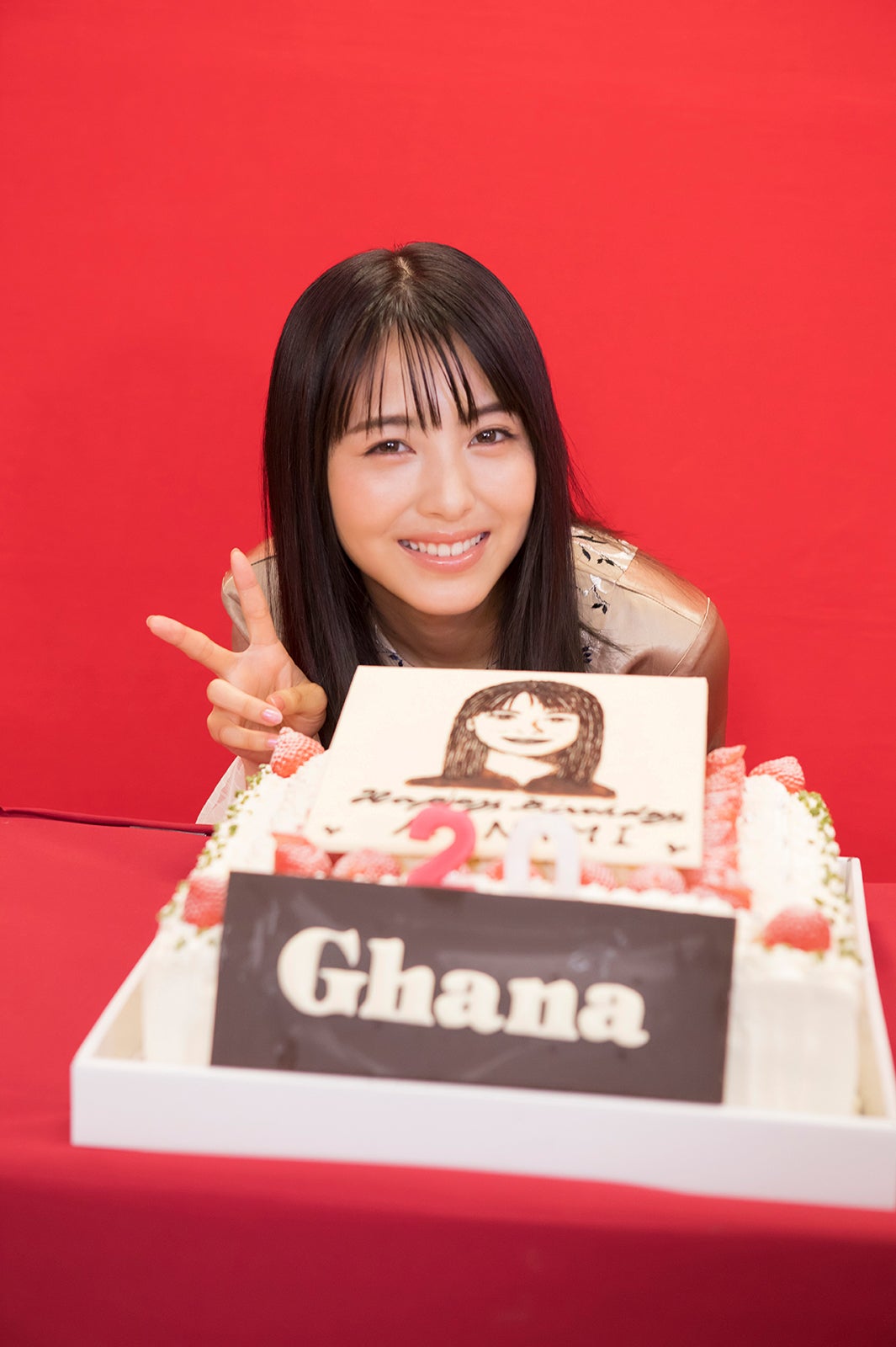 浜辺美波（提供画像）