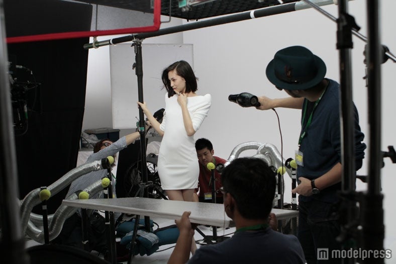 水原希子（CMメイキング）