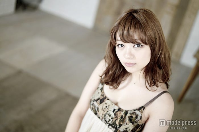 モデル、グラビア…ゆくゆくはバラエティ進出も/里々佳