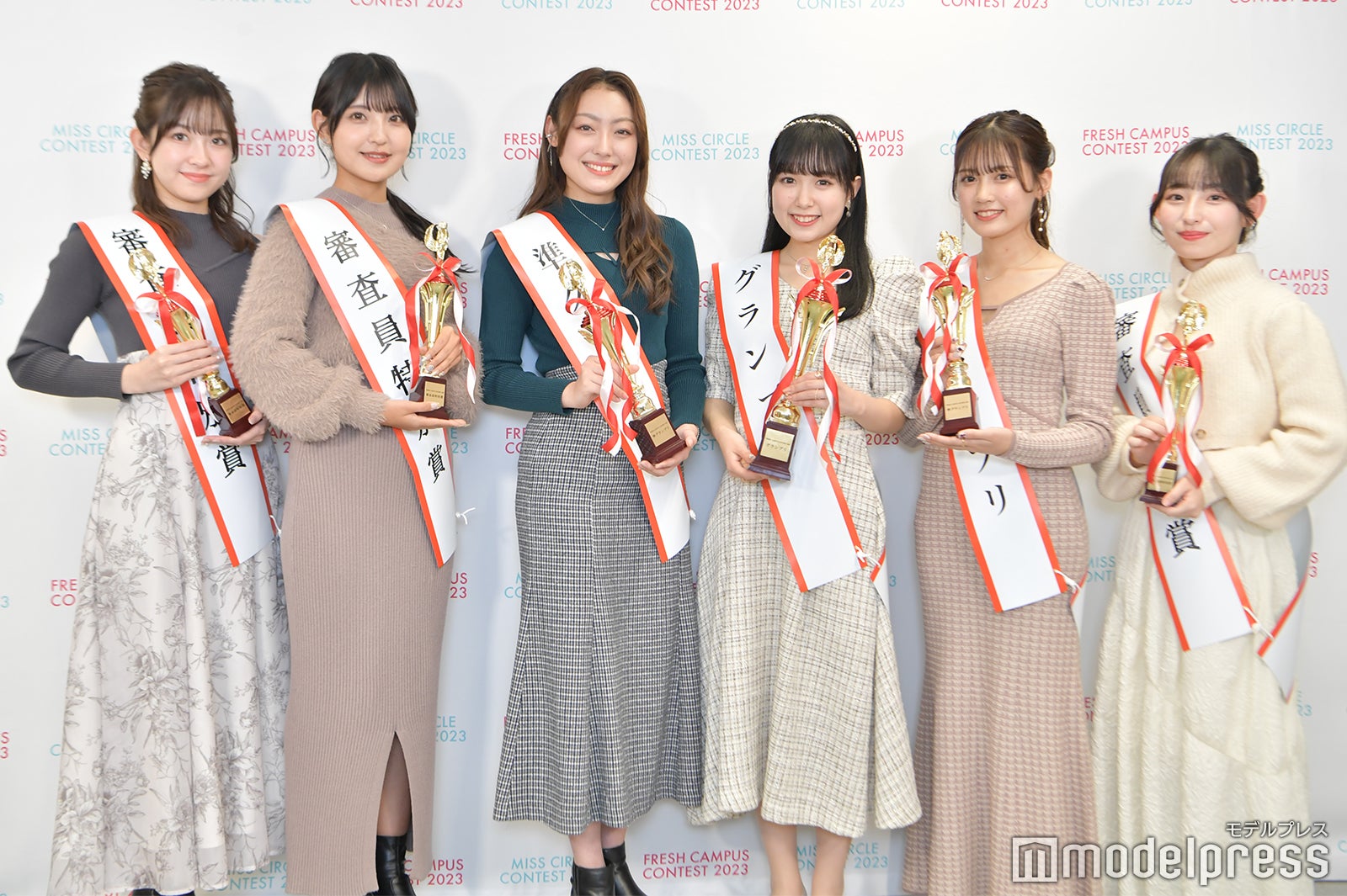 （左から）加藤怜さん、水越侑季さん、瀧下鈴さん、辻村麻琴さん、花田愛実さん、藤岡花さん（C）モデルプレス