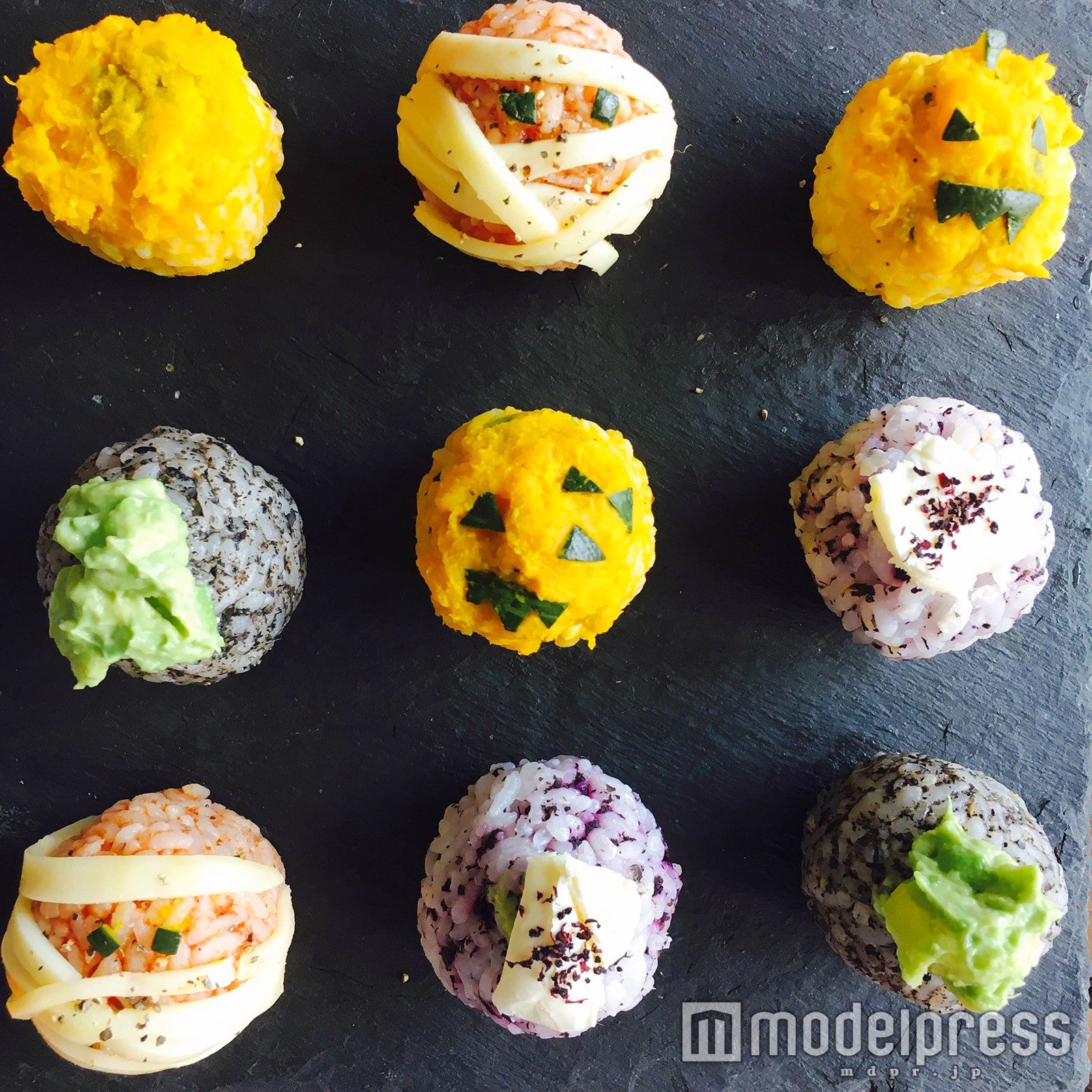 トッピングして完成／画像提供：柏原歩