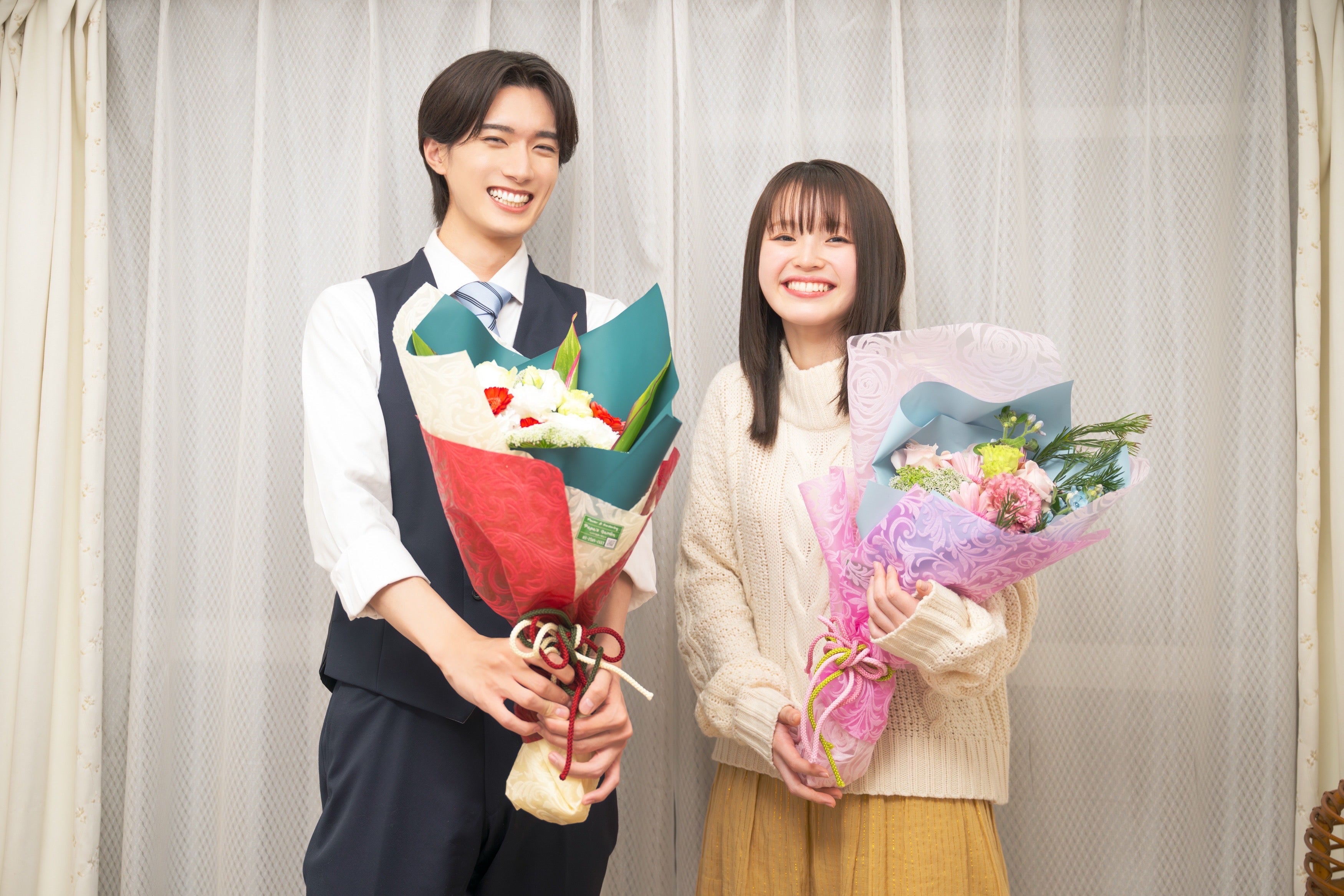 豊嶋花＆山中柔太朗W主演「黒崎さんの一途な愛がとまらない」クランクアップ写真公開 第11話あらすじ＆場面写真も