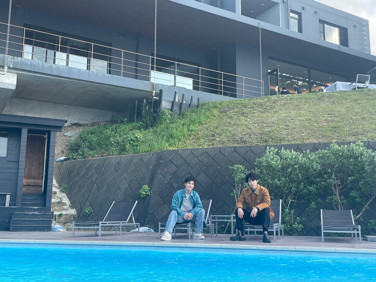 岩田剛典、ディーン・フジオカ（C）フジテレビ