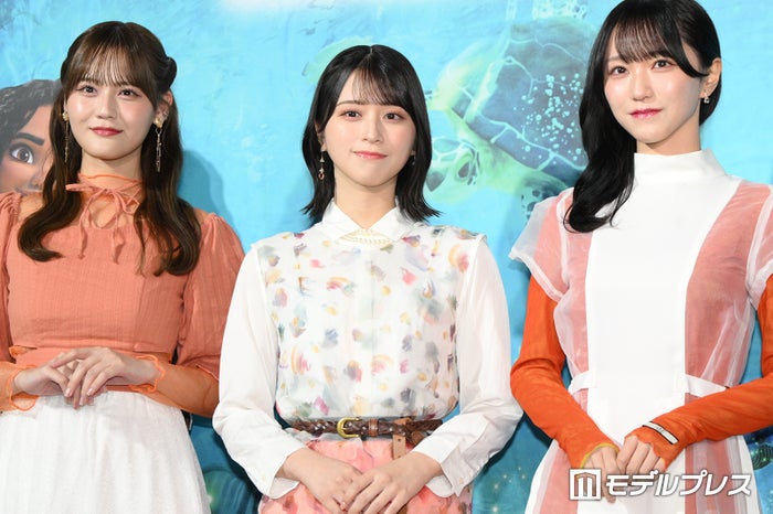 ＝LOVE佐々木舞香・野口衣織・高松瞳、モアナカラー衣装で登場 “私たちにとってすごく光”な存在とは【モアナと伝説の海２】