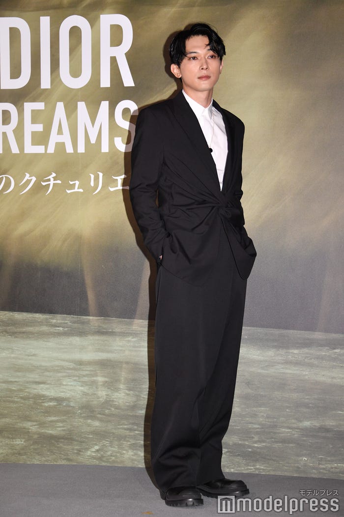 吉沢亮(C)モデルプレス