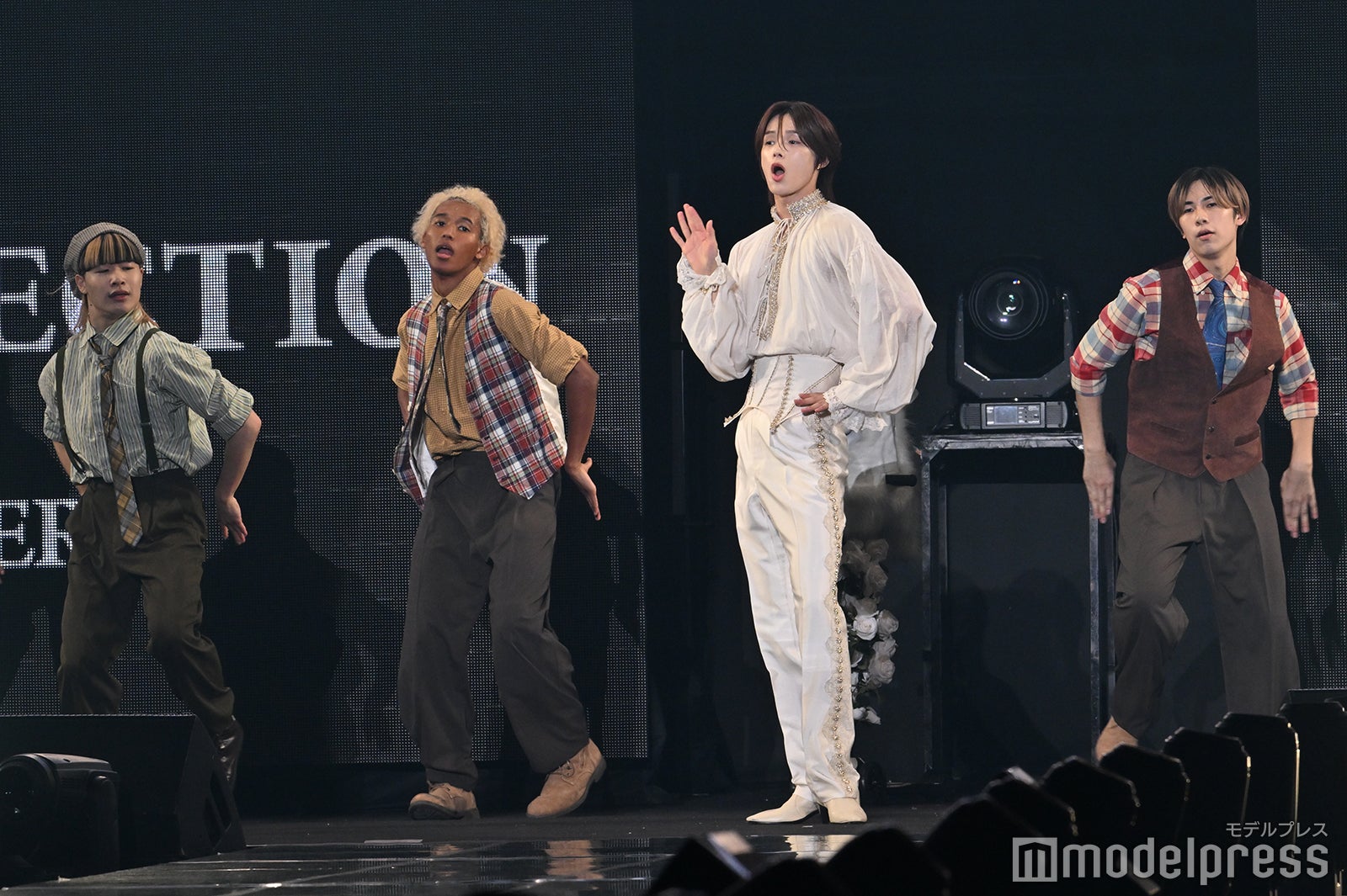 K（C）モデルプレス