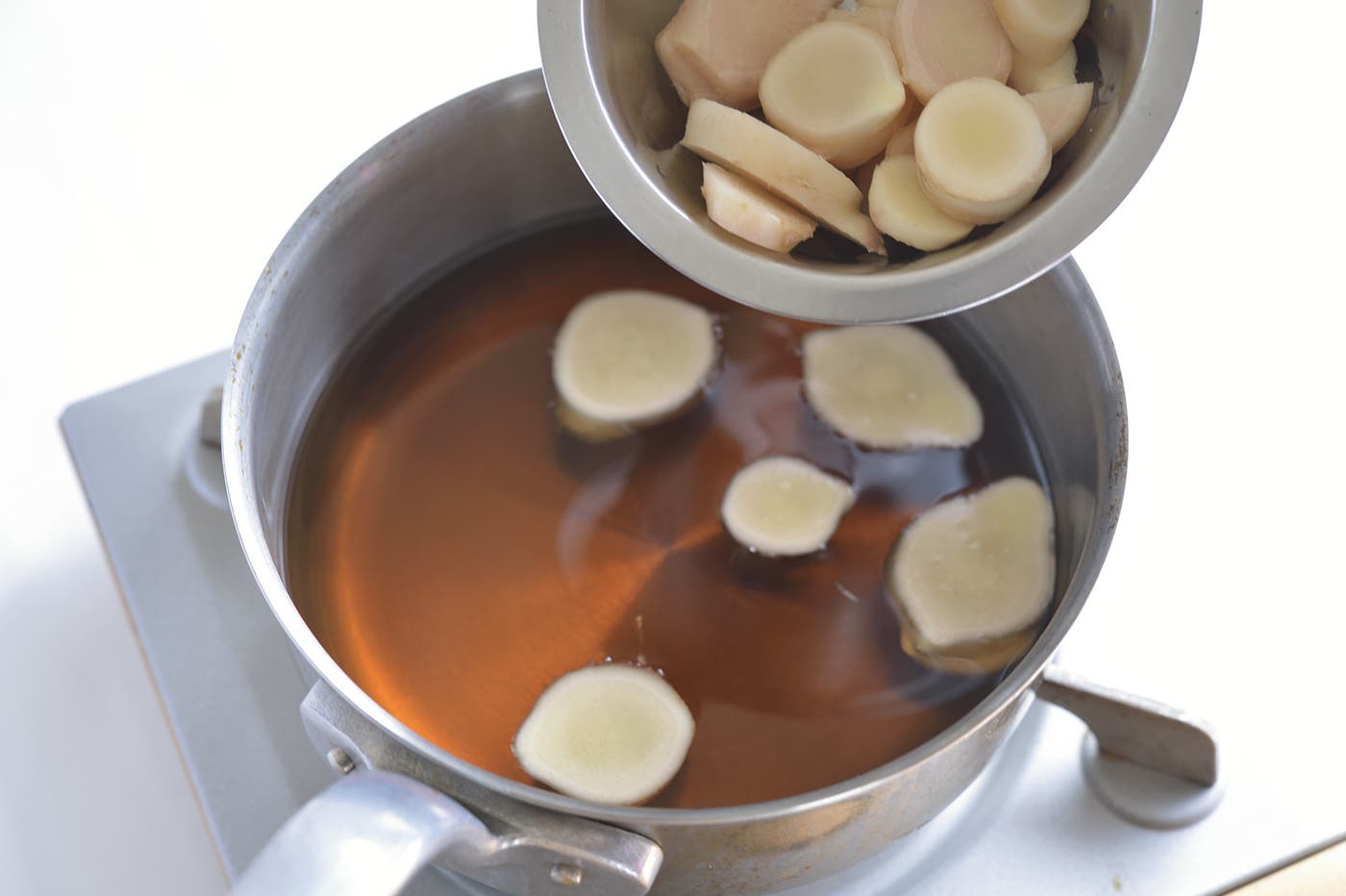 「ラカントS」入りのジンジャーエール(画像提供:セブン&アイ出版)