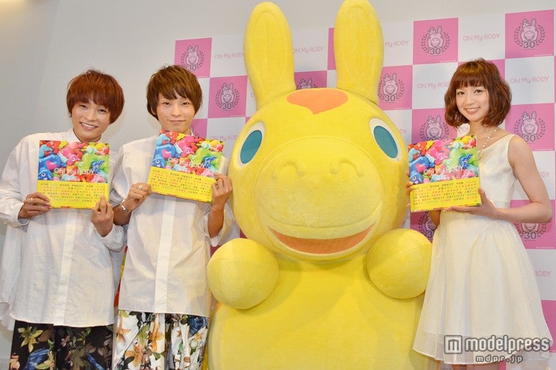 【左から】双子タレントの広海・深海
芹那