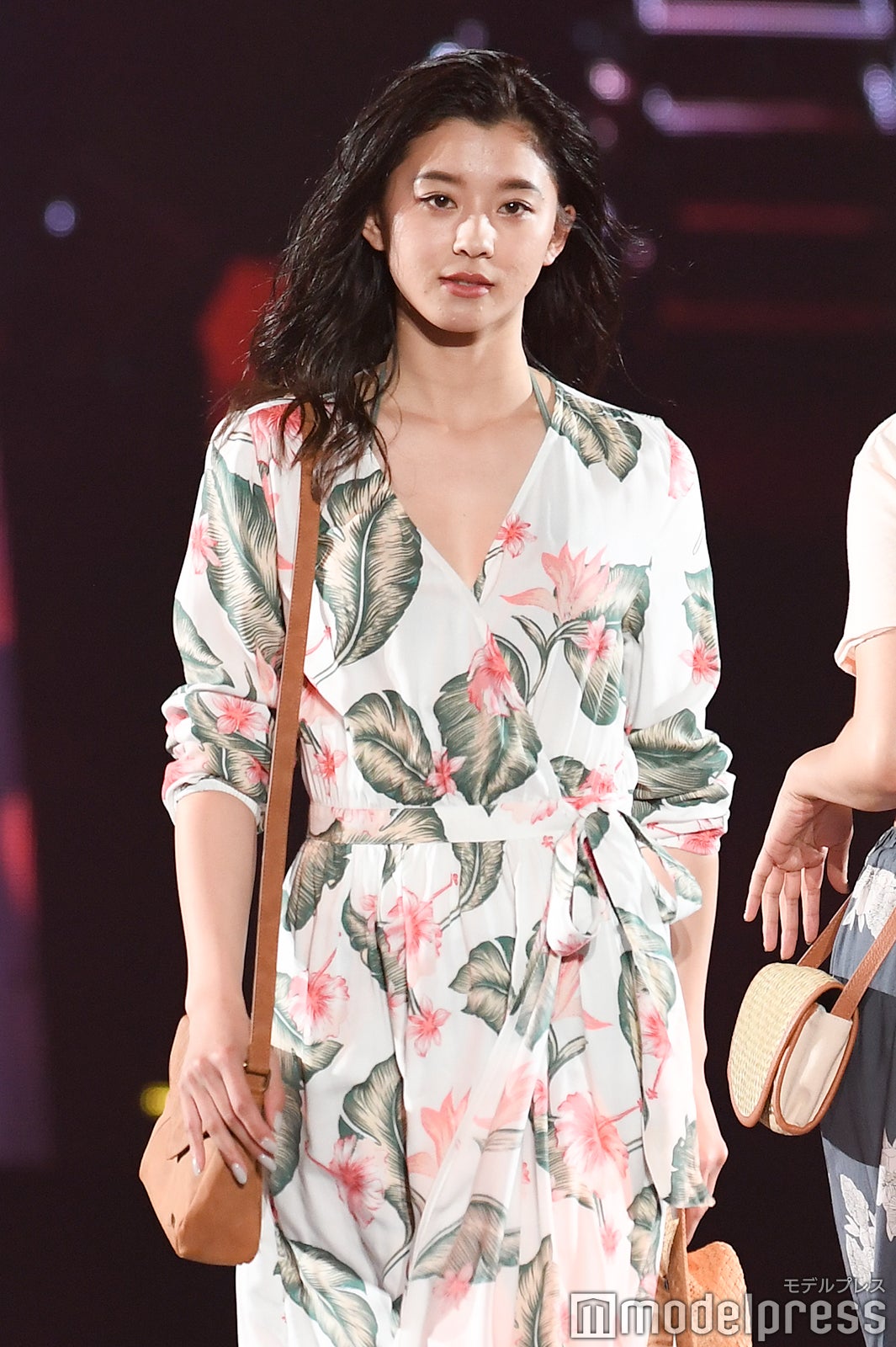 朝比奈彩（C）モデルプレス