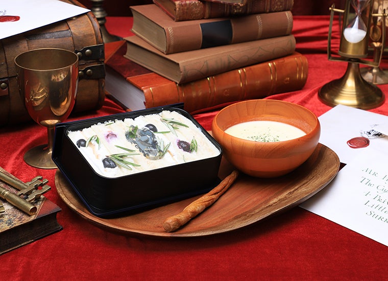 OBENTO BOX　レイブンクロー税込1,980円（提供画像）