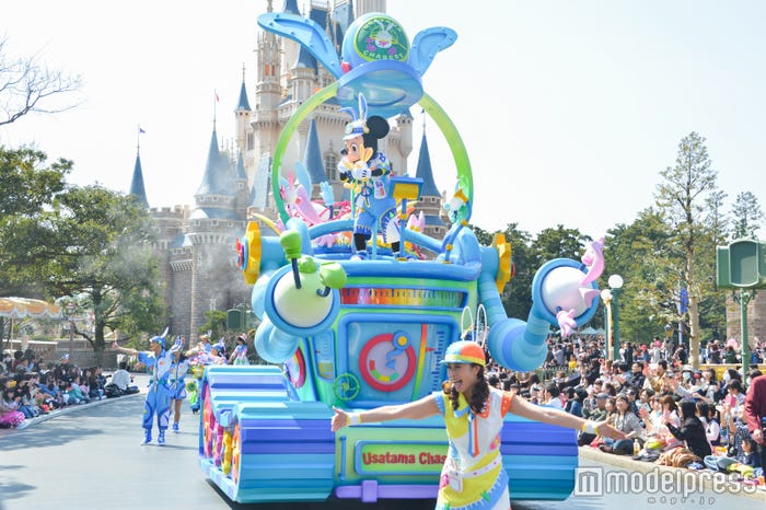 新パレード「うさたま大脱走!」(C)モデルプレス