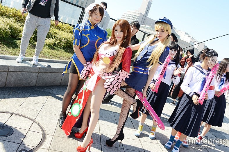 橋本甜歌、ヴァニラ、瑛茉ジャスミン