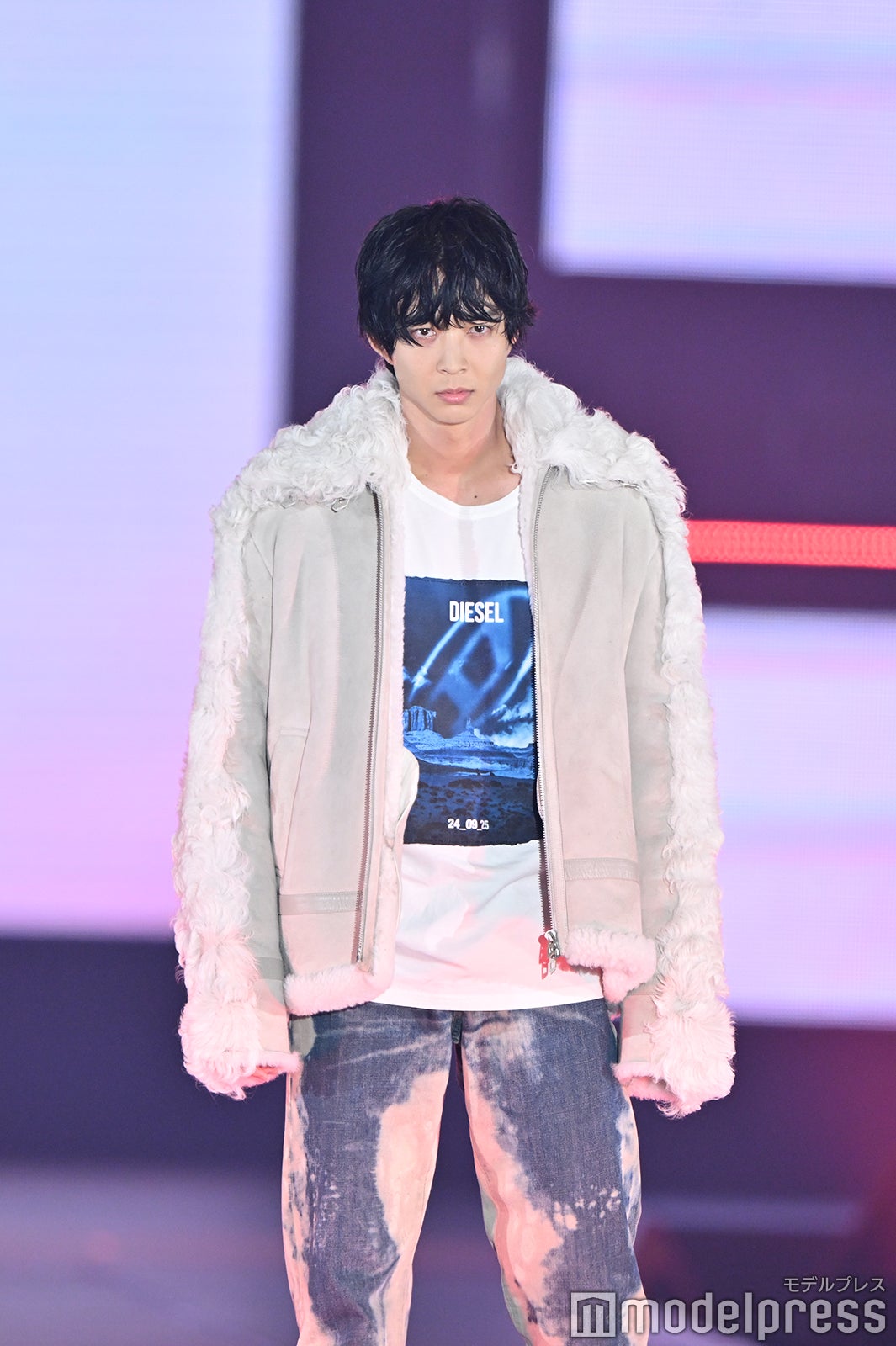 （C）モデルプレス