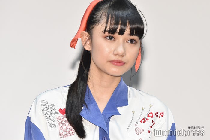 黒崎レイナ(C)モデルプレス