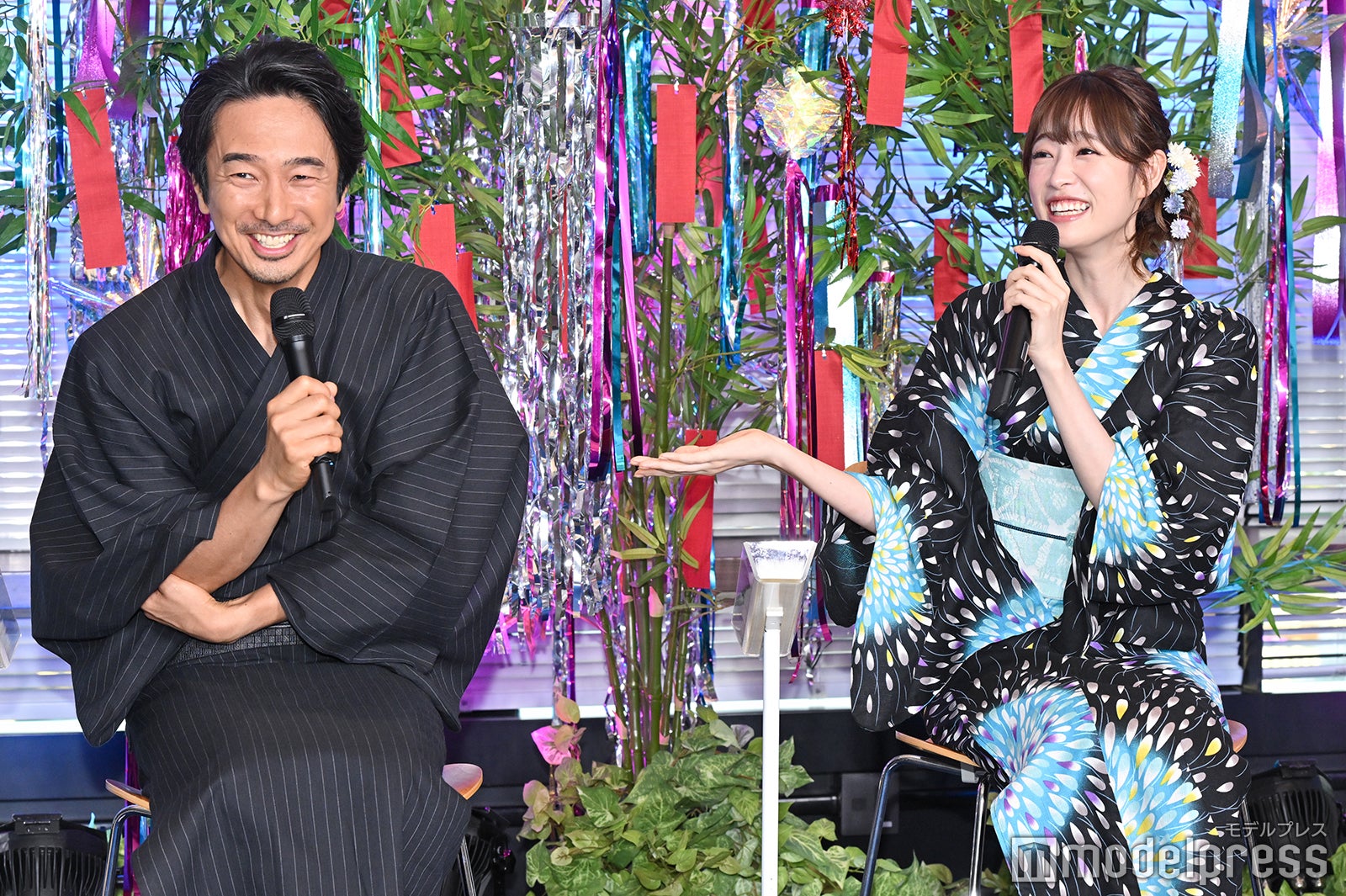 眞島秀和、高橋ひかる（C）モデルプレス