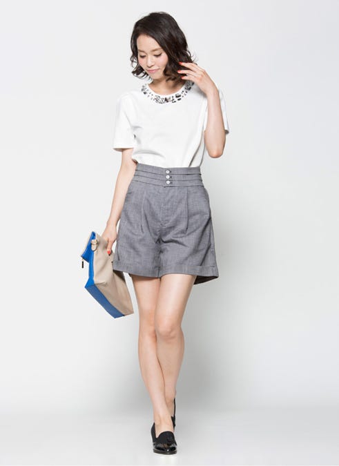 ビジュー付きスウェットプルオーバー「DEPARTMENT」¥2,980(税込)