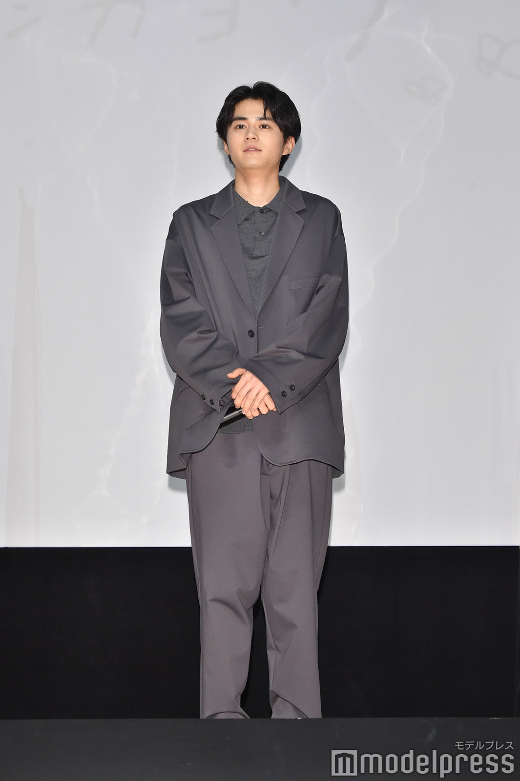 鈴鹿央士（C）モデルプレス