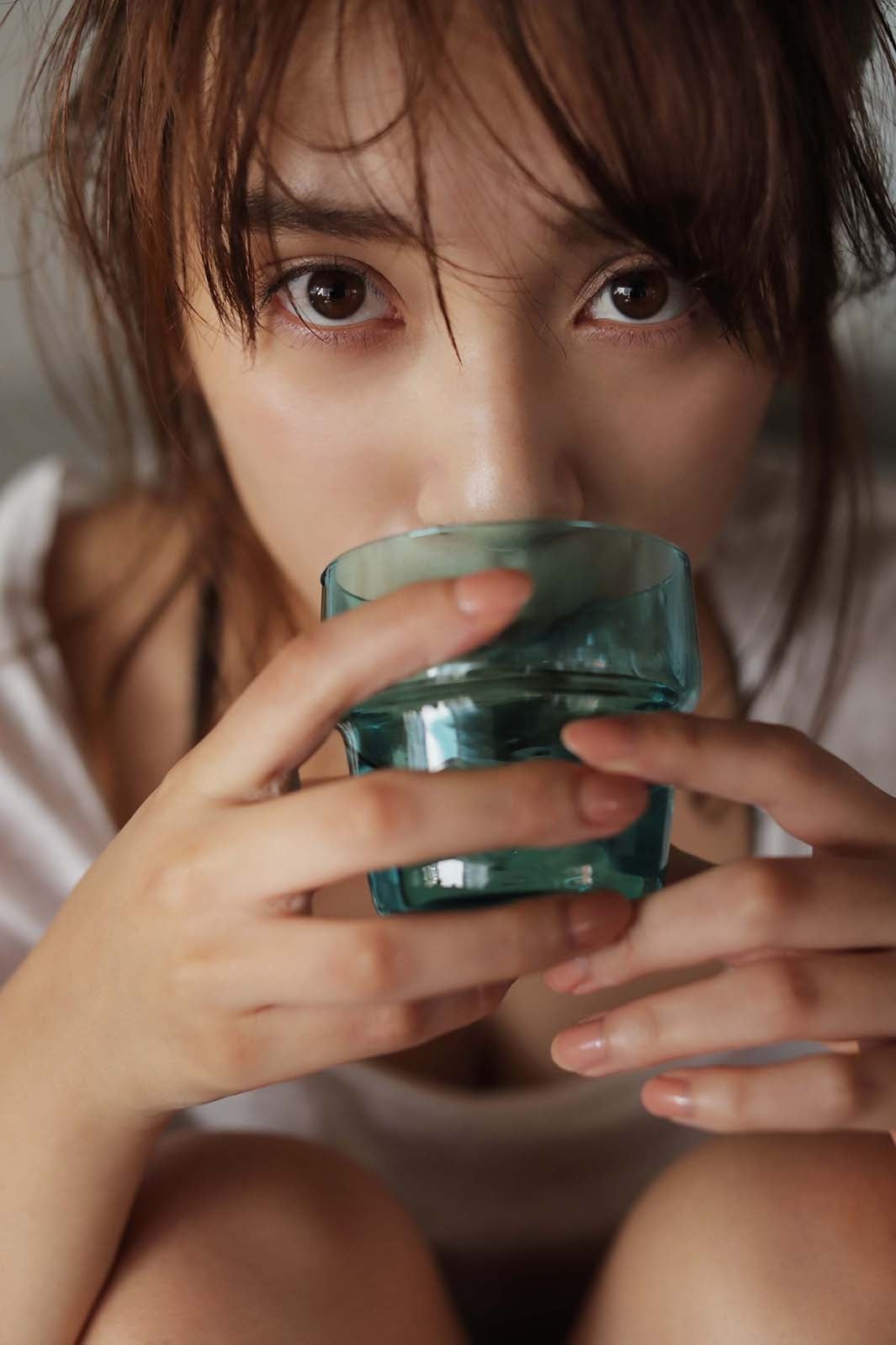 都丸紗也華：撮影／曽根将樹（PEACE MONKEY）