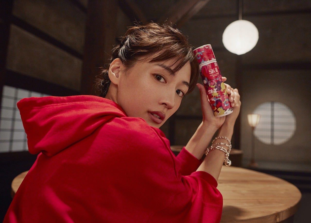 ピテラ（TM）のパワーを大胆に表現／綾瀬はるか