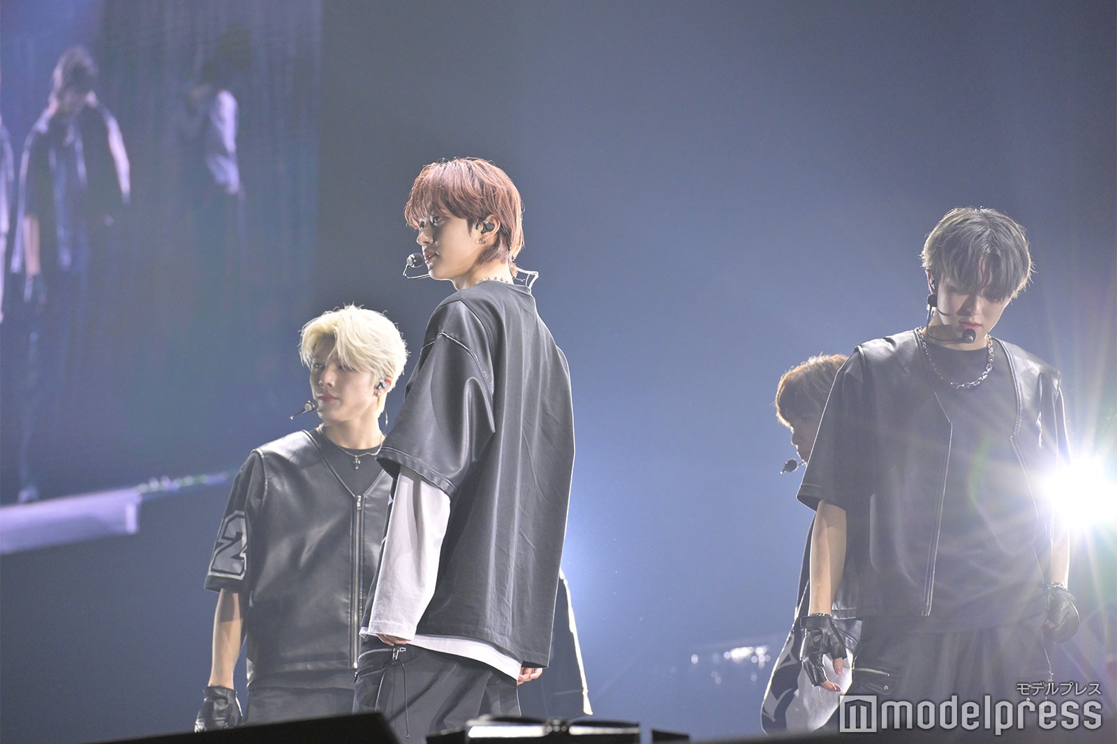 「BEAT AX」&TEAM（C）モデルプレス