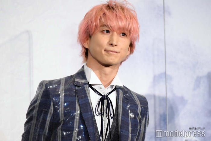 声優陣からの絶賛に照れまくる佐久間大介(C)モデルプレス