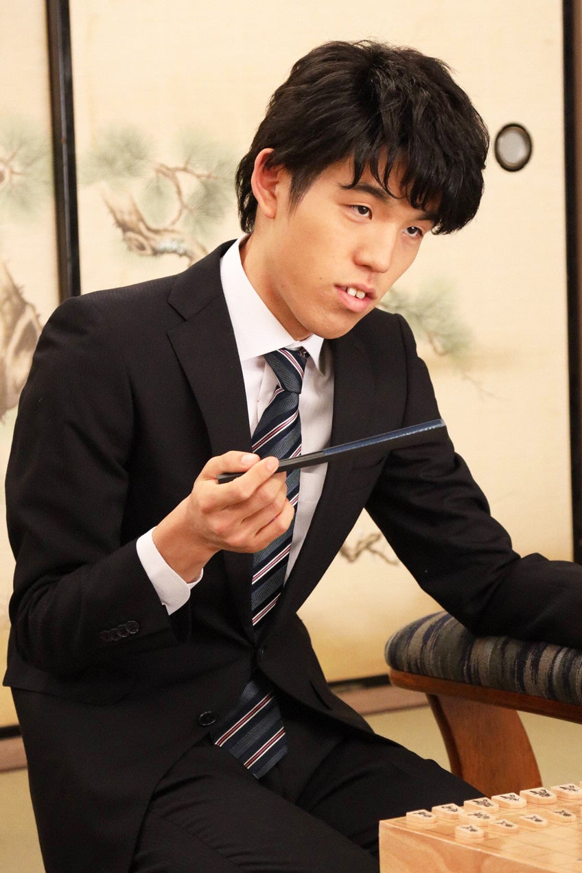 藤井モウソウ太／都築拓紀（四千頭身）（C）フジテレビ