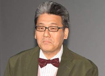 フジ軽部真一アナ、中学校の2年後輩に元フジアナウンサー しかも同じ演劇部「カリスマ部員だった」