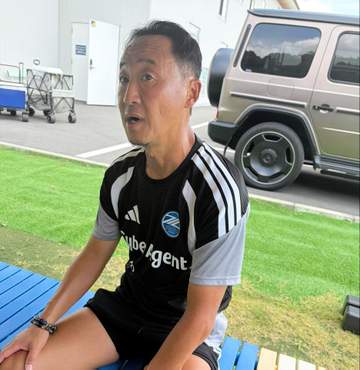 2戦9得点と好調の町田・黒田監督、2戦8失点の浦和を警戒「多分イメージとは違う構図にはなってくる」開幕3連勝誓う