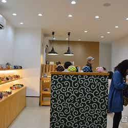 明るく気軽に立ち寄りやすい長谷店店内