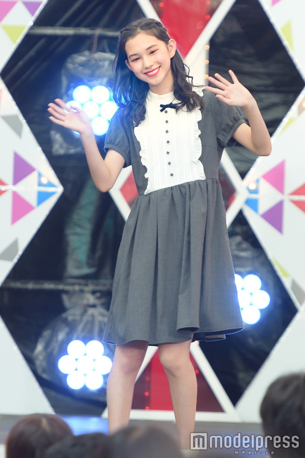 （C）モデルプレス