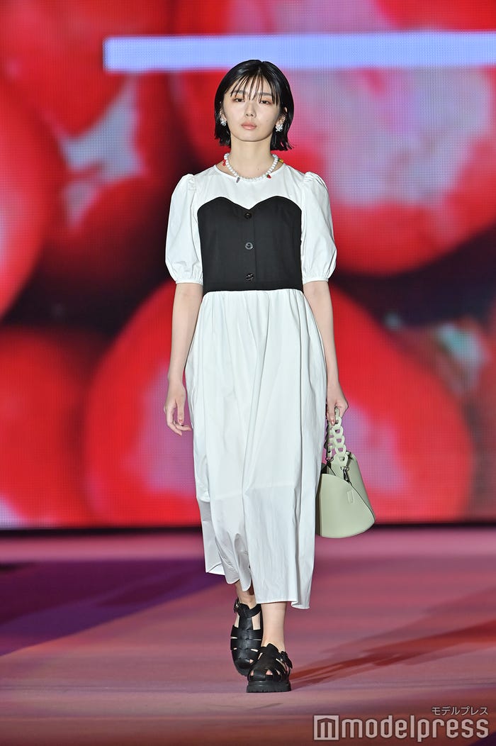 藤吉夏鈴(C)モデルプレス