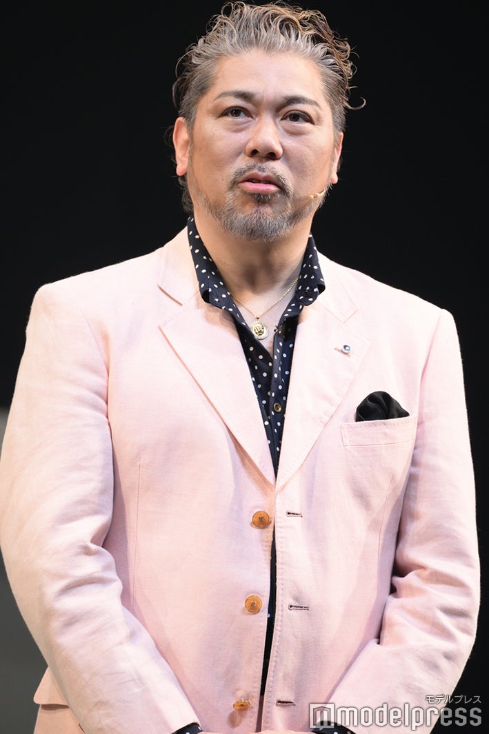 岸祐二（C）モデルプレス