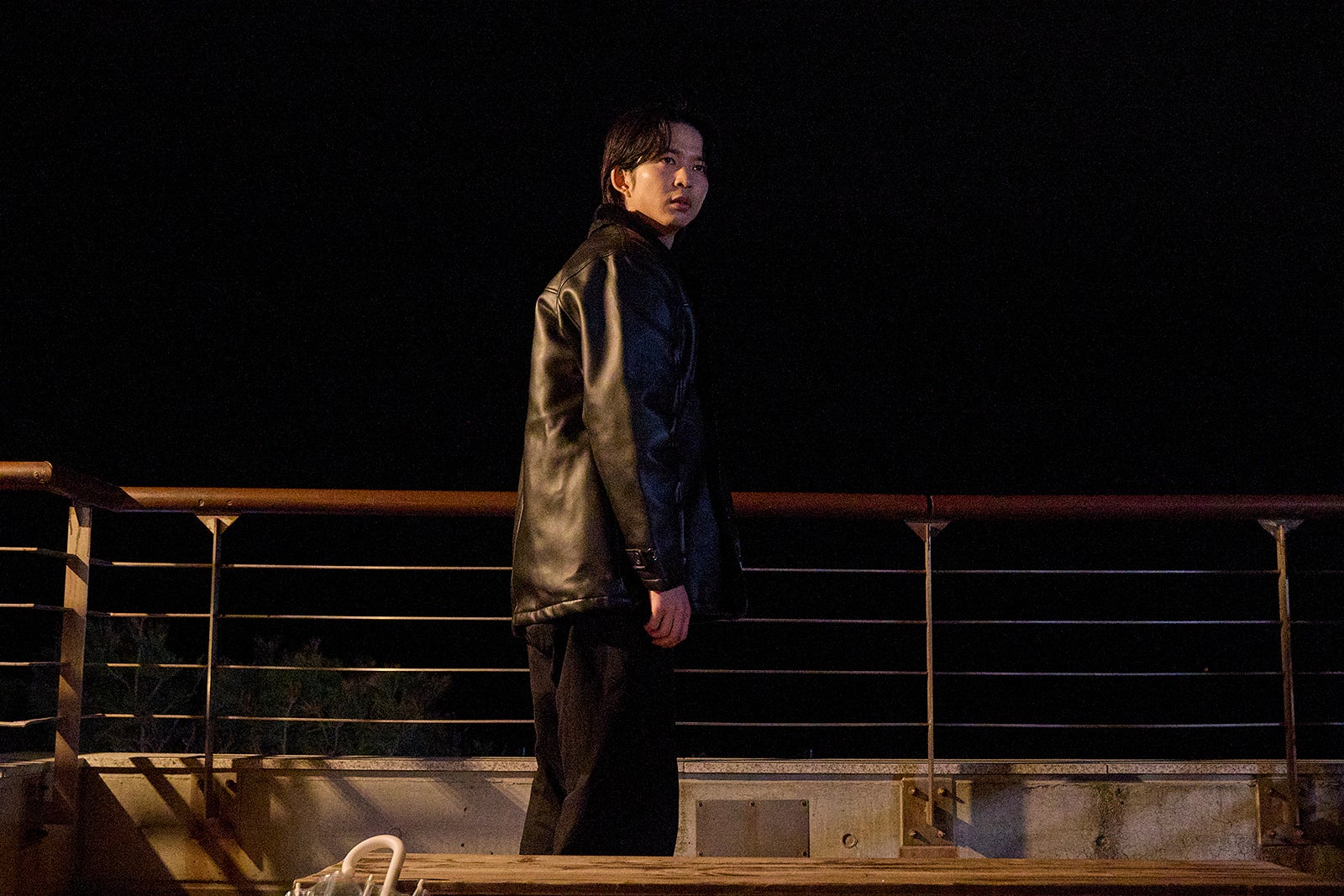 鈴木仁「復讐カレシ～溺愛社長の顔にはウラがある～」第4話（C）「復讐カレシ～溺愛社長の顔にはウラがある～」製作委員会・MBS