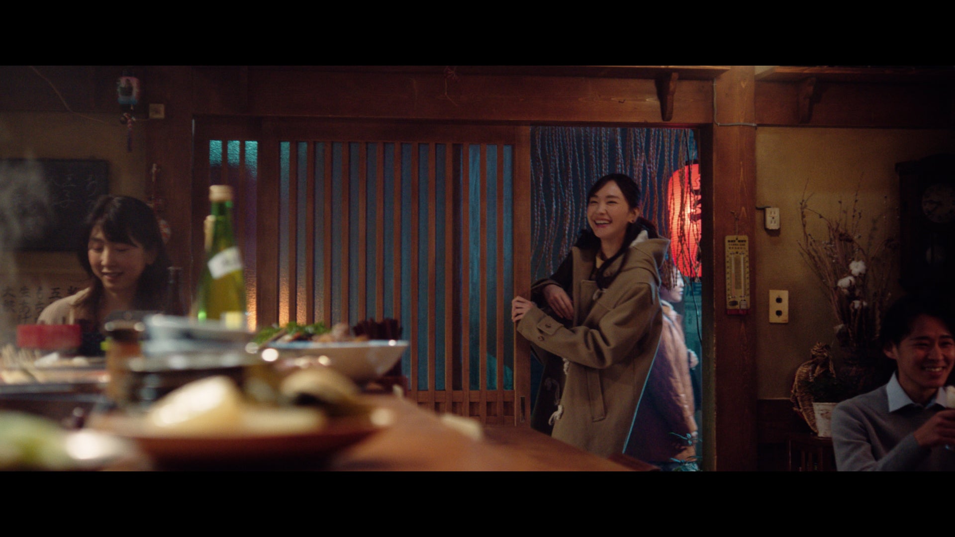 新垣結衣新CM「2022年もおつかれ生です」篇より（提供写真）