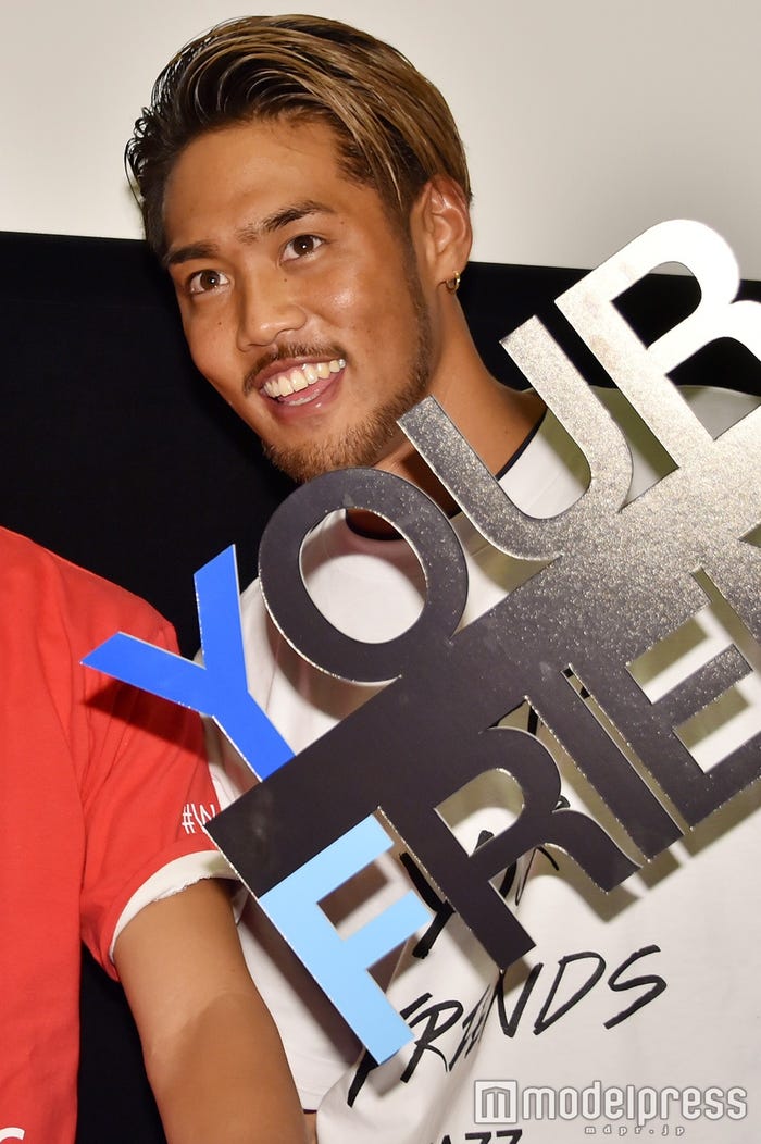 ARATA(C)モデルプレス