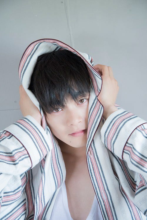 結木滉星(撮影:浦田大作/発売元:東京ニュース通信社)