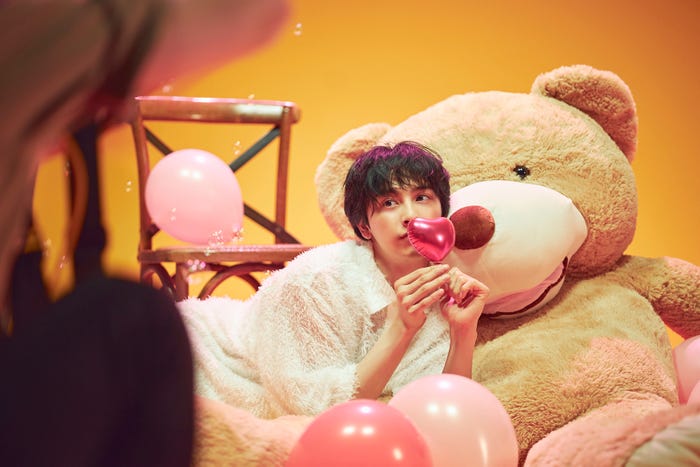 新原泰佑「25時、赤坂で Season2」第1話(C)「25時、赤坂で Season2」製作委員会