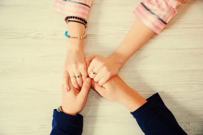 女性は“他の女性との比較”でヤキモチ