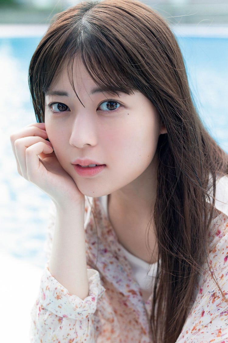 画像2 3 乃木坂46岩本蓮加 少女から大人への成長を収めたグラビア Blt Graph 初表紙 モデルプレス